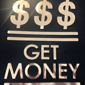 Oversized black T-shirt (NWOT)